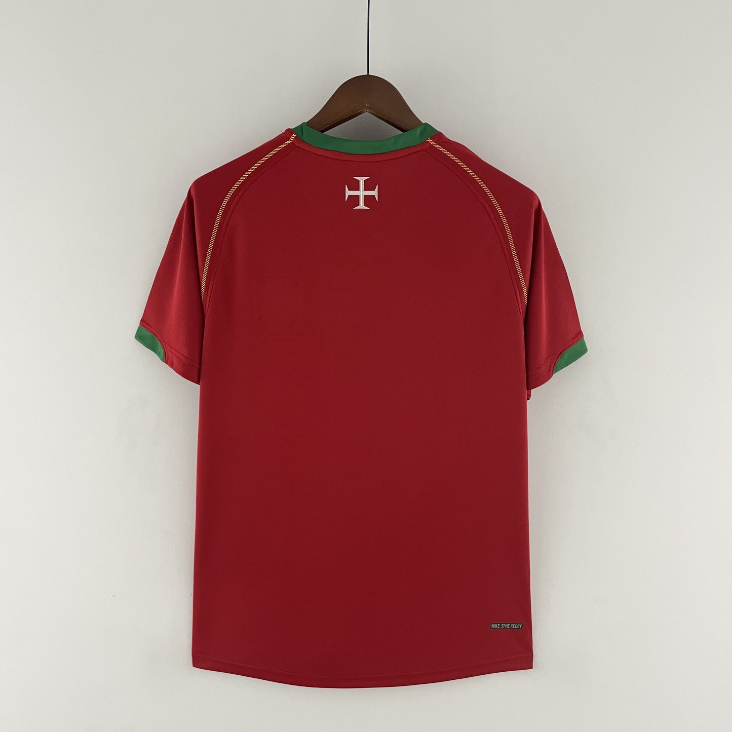 Portugal Retro Home 2006