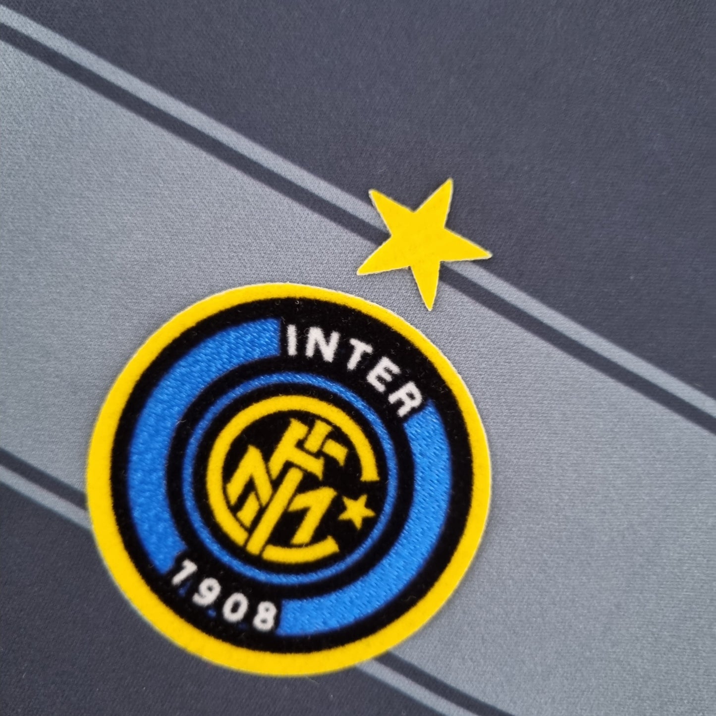 Inter Milan Retro Away 2004/2005