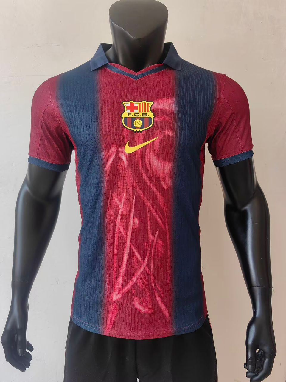 FC Barcelona Retro Player Travis Scott 2000/2001