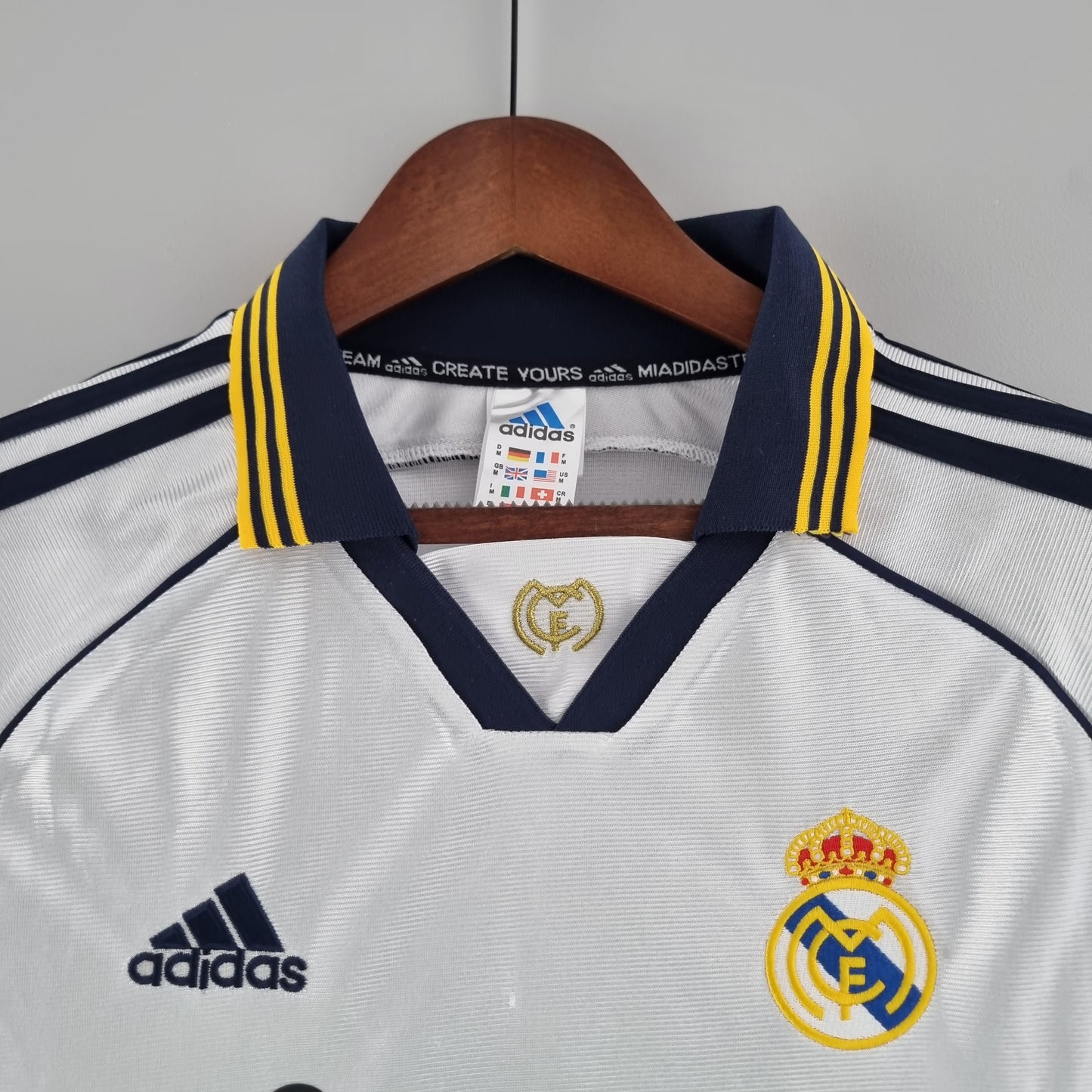 Real Madrid Retro Home 1999/2000