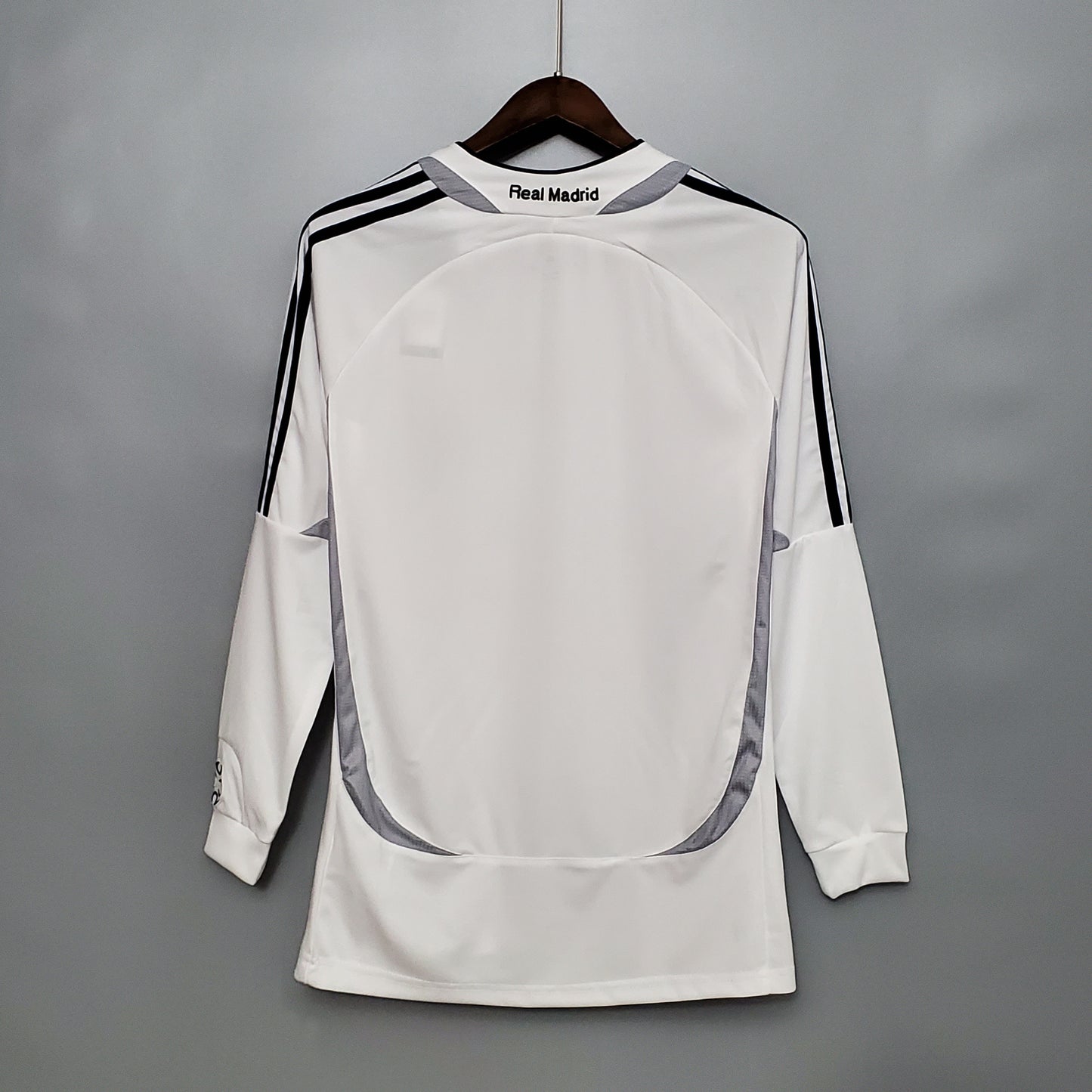 Real Madrid Retro Home LS 2006/2007