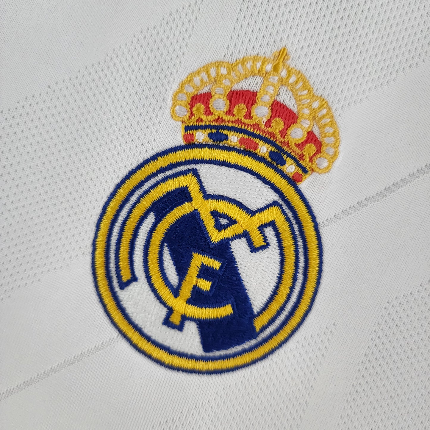 Real Madrid Retro Home 2017/2018