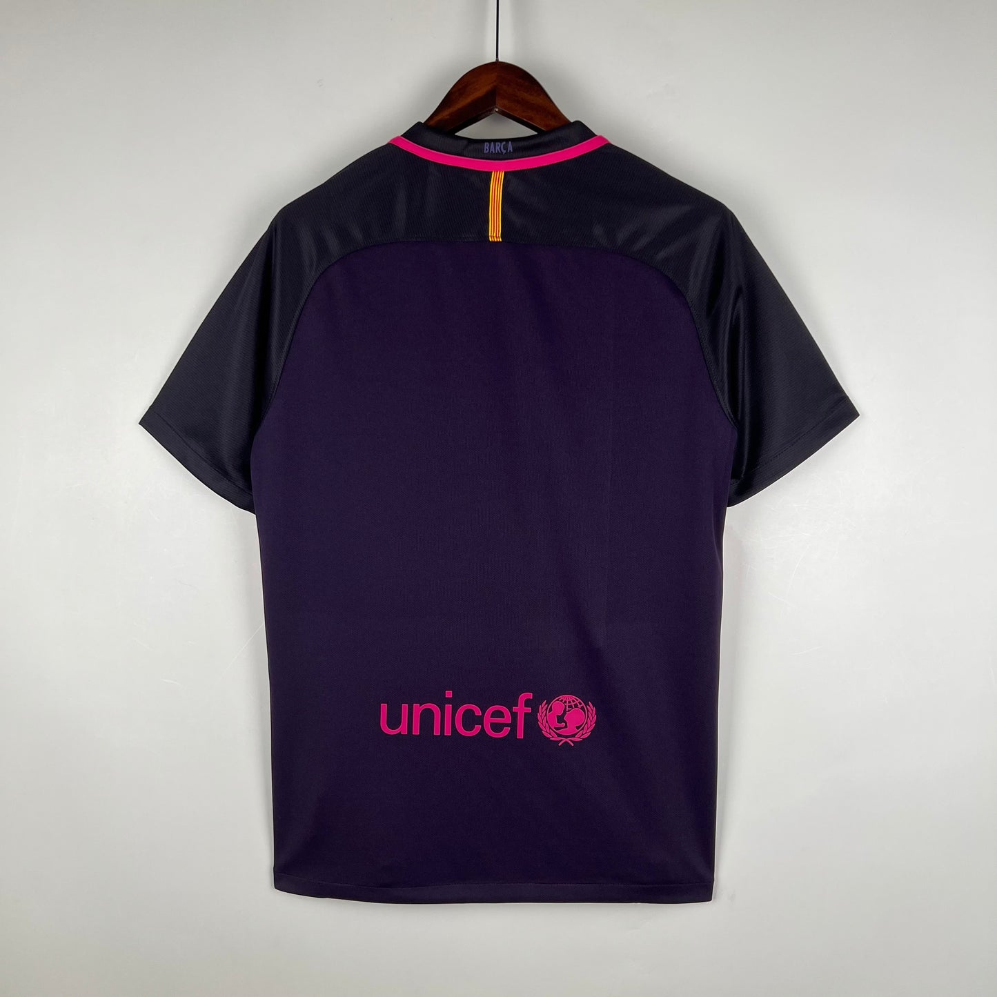 FC Barcelona Retro Away 2016/2017