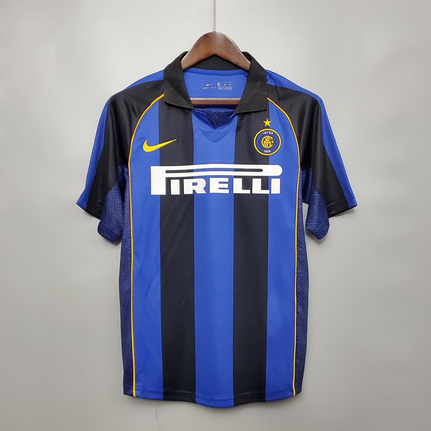 Inter Milan Retro Home 2001/2002