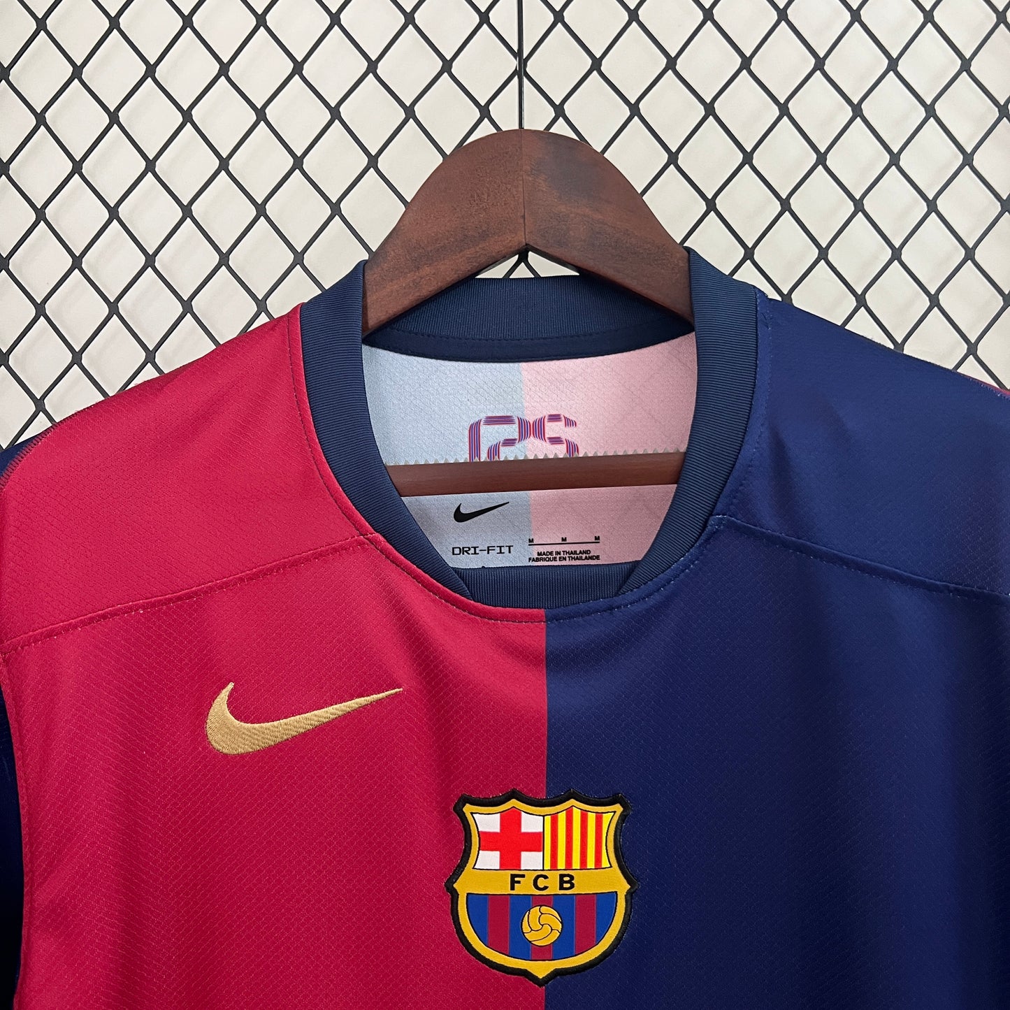 نادي برشلونة الأساسي 2024/2025