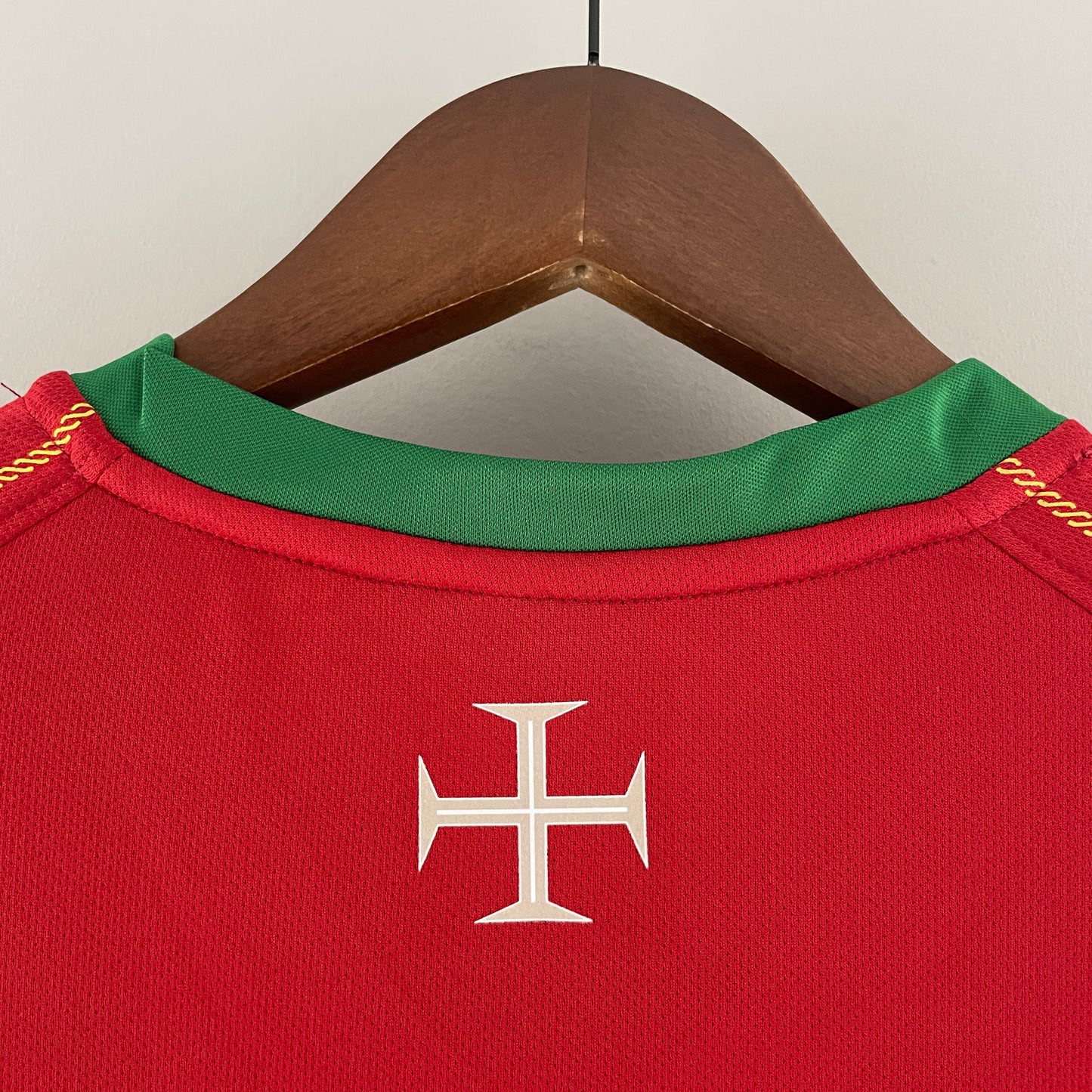 Portugal Retro Home 2006