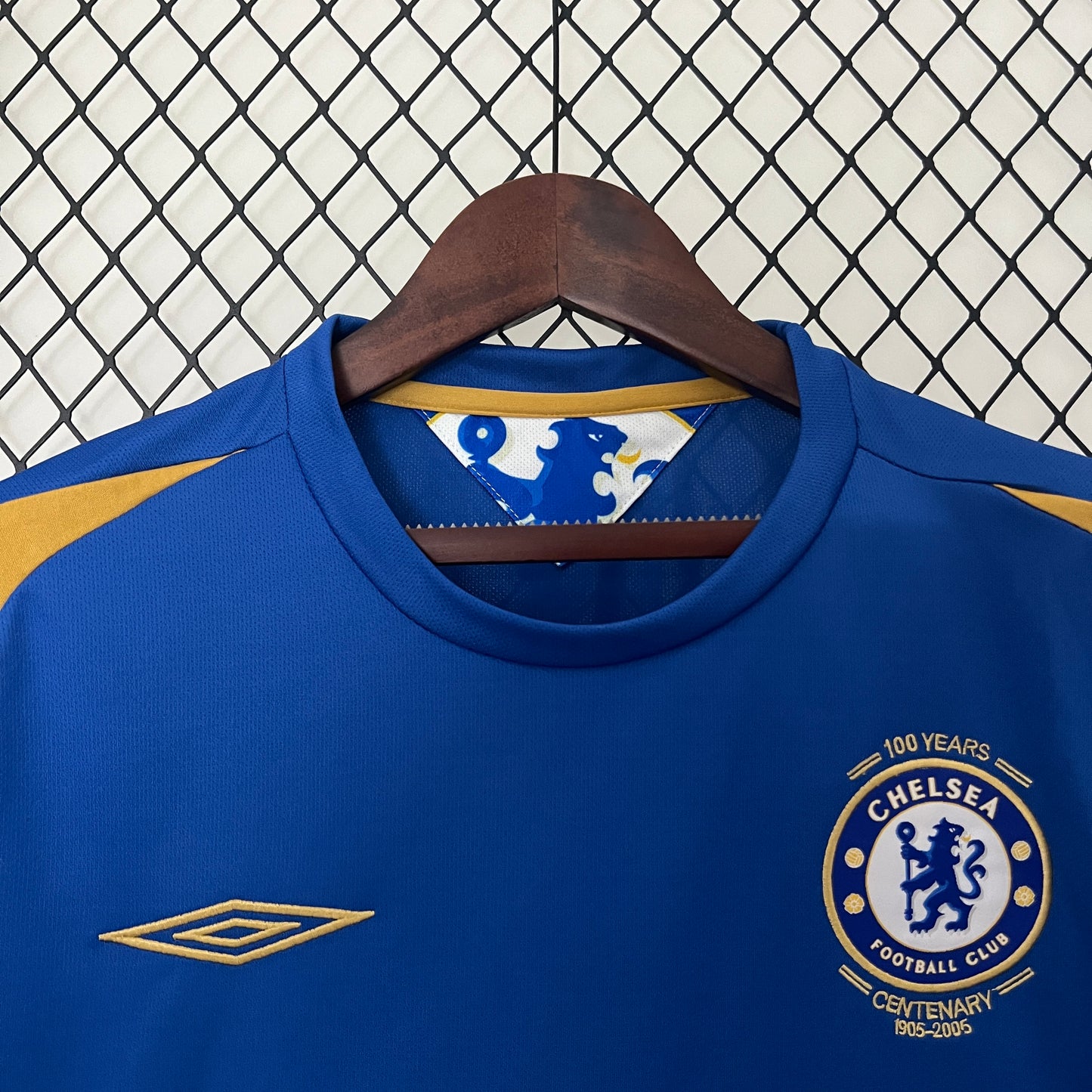 Chelsea Retro Home 2005/2006