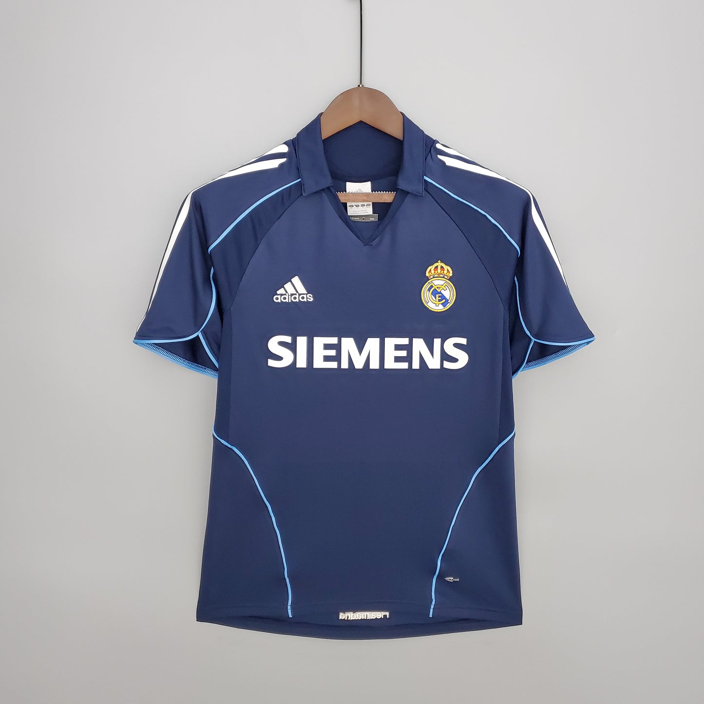 Real Madrid Retro Away 2005/2006