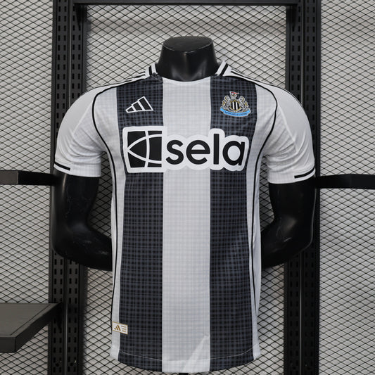 Newcastle Player Home 2025/2026